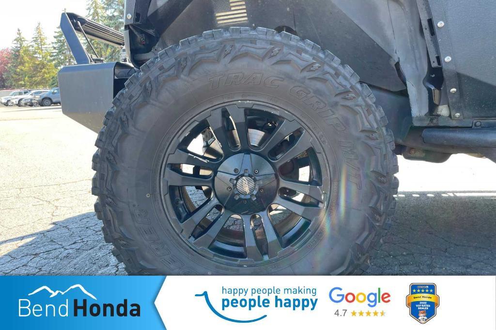used 2015 Jeep Wrangler Unlimited car, priced at $19,990