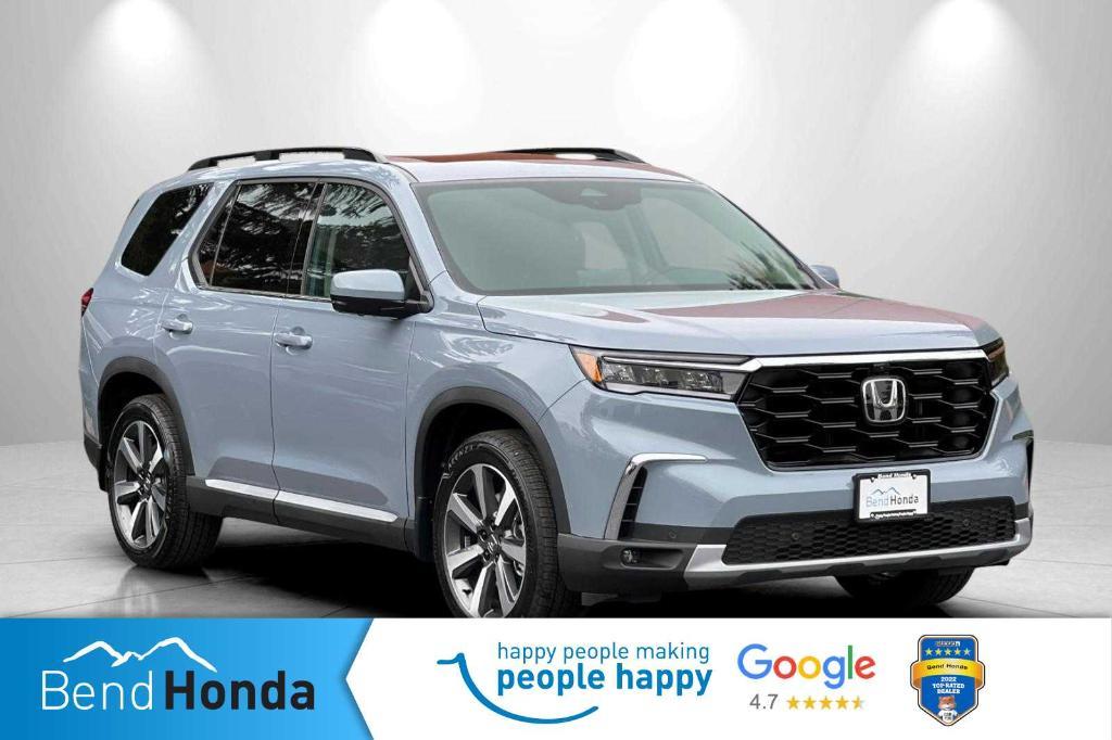 new 2025 Honda Pilot car, priced at $54,985