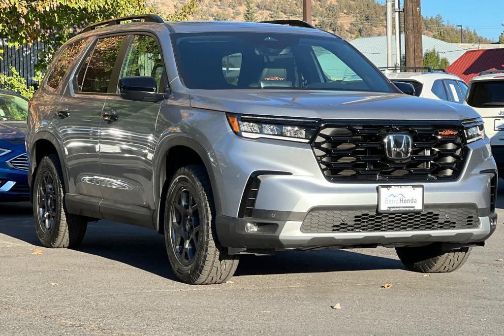 new 2025 Honda Pilot car