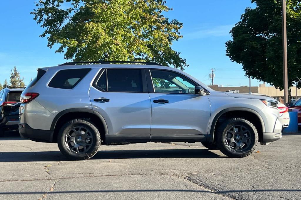 new 2025 Honda Pilot car