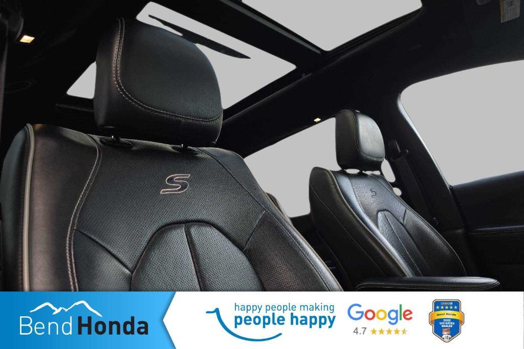 used 2021 Chrysler Pacifica car, priced at $24,796