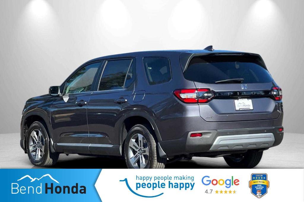 new 2025 Honda Pilot car, priced at $47,050