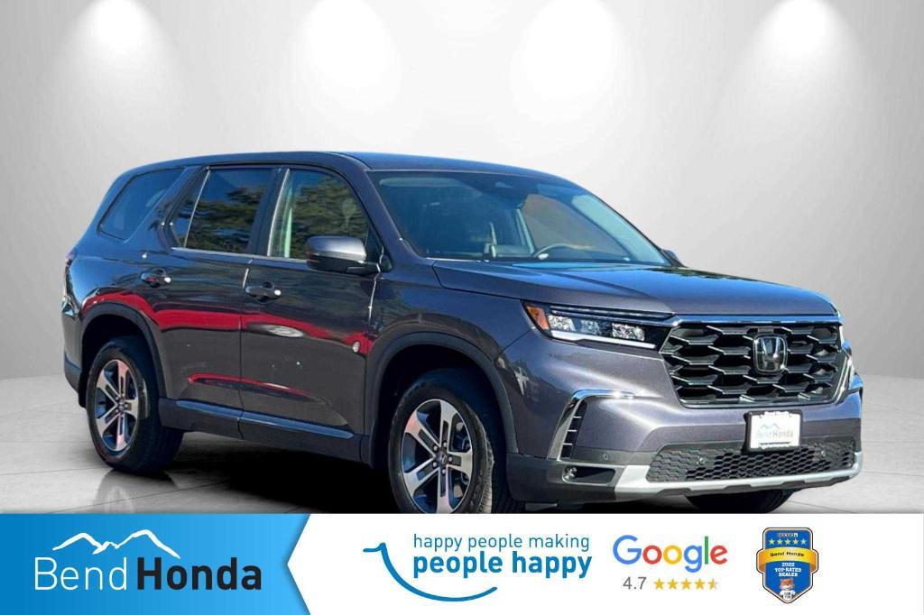 new 2025 Honda Pilot car, priced at $47,050