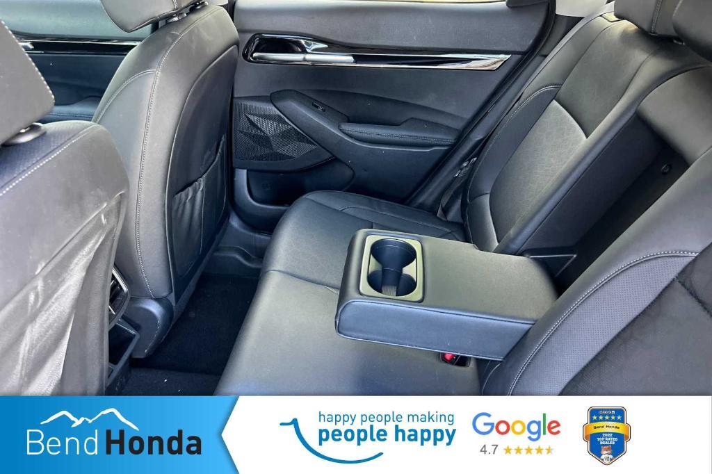 used 2024 Kia Seltos car, priced at $24,996