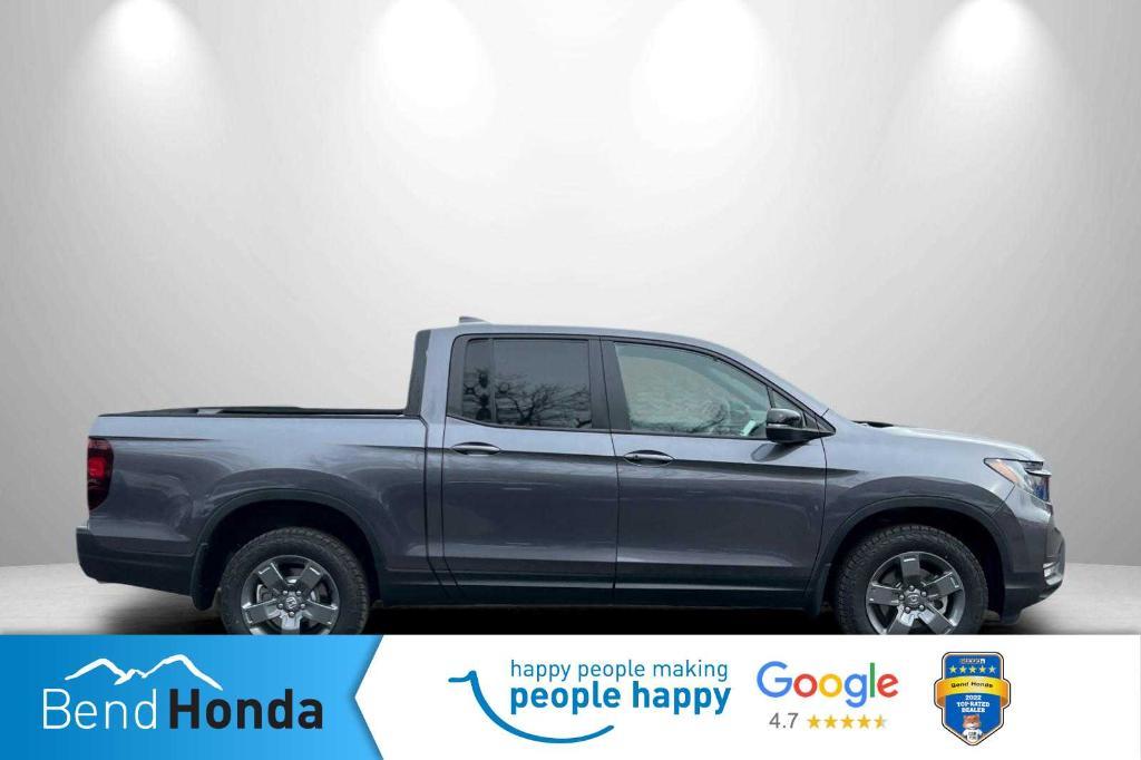 new 2025 Honda Ridgeline car, priced at $43,961