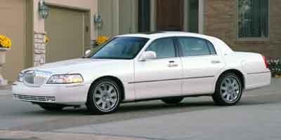 used 2004 Lincoln Town Car car