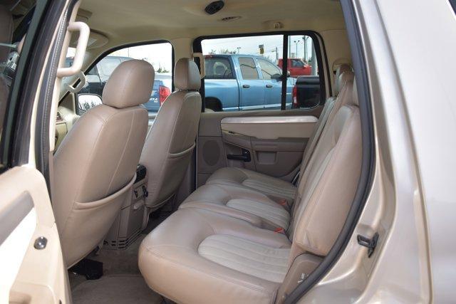 used 2004 Mercury Mountaineer car, priced at $3,999