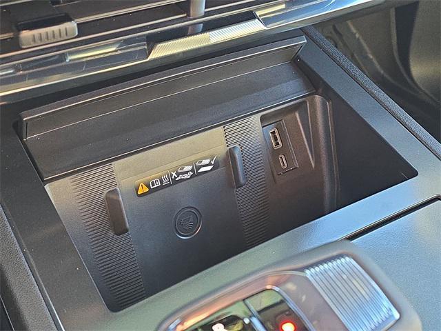 new 2026 GMC HUMMER EV SUV car, priced at $99,428