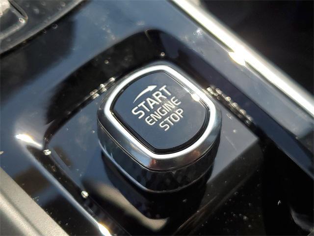 new 2026 Volvo XC60 car, priced at $56,249