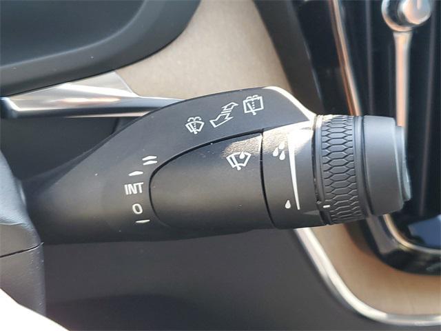 new 2026 Volvo XC60 car, priced at $56,249