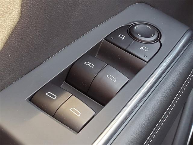 new 2025 GMC Acadia car, priced at $43,957