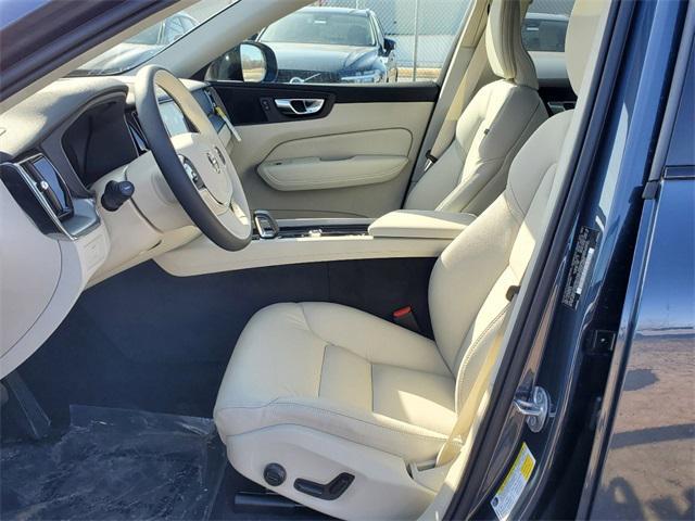 new 2025 Volvo XC60 car, priced at $51,075