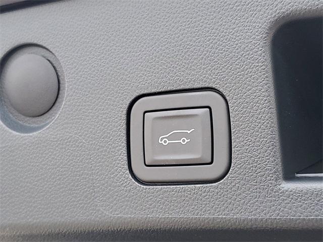 new 2025 GMC Terrain car, priced at $34,225
