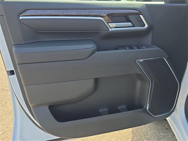 new 2025 GMC Sierra 2500 car, priced at $57,553