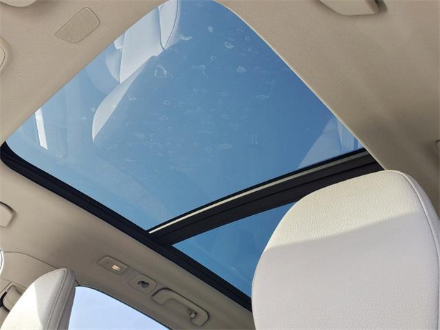 new 2025 Volvo XC60 car, priced at $51,450