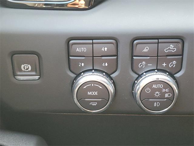 new 2025 GMC Sierra 2500 car, priced at $79,163