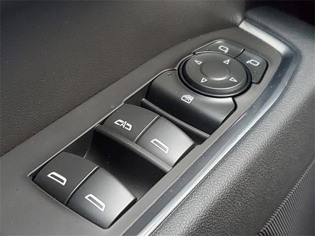 new 2025 GMC Sierra 1500 car, priced at $52,278