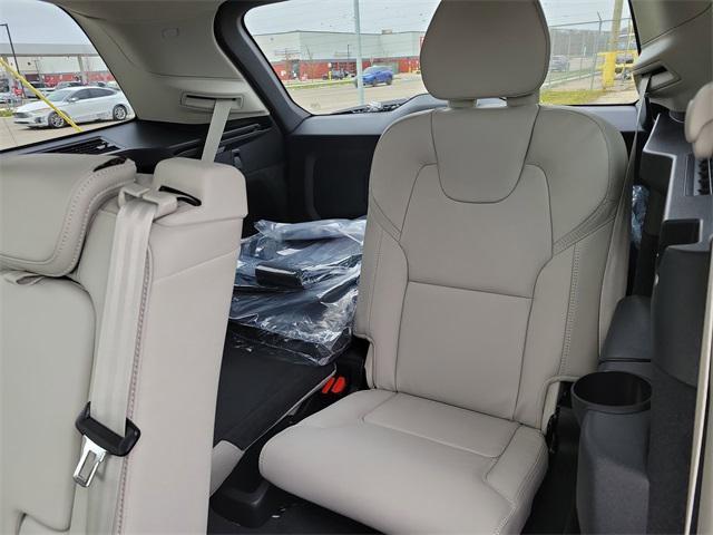 new 2026 Volvo XC90 car, priced at $75,155