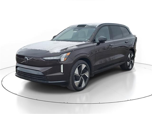 new 2025 Volvo EX90 car, priced at $95,140