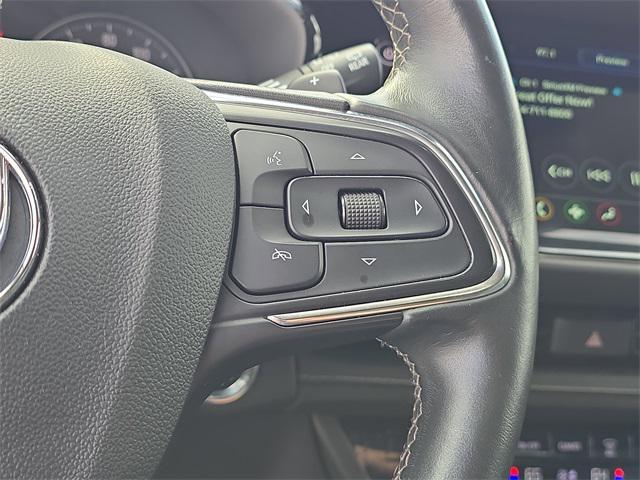 used 2023 Buick Envision car, priced at $22,996