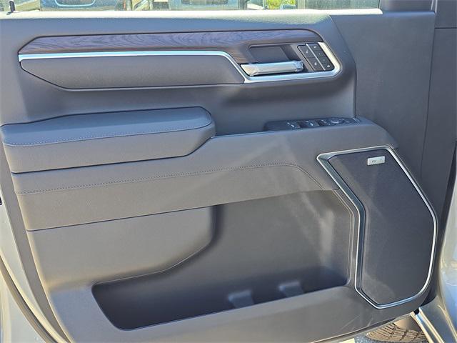 new 2026 GMC Sierra 2500 car, priced at $65,406