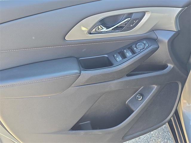 used 2019 Chevrolet Traverse car, priced at $17,407