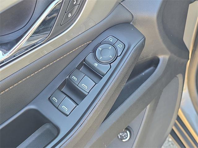 used 2019 Chevrolet Traverse car, priced at $17,407