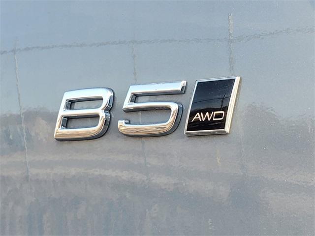 new 2025 Volvo XC40 car, priced at $49,790