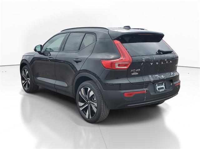 new 2025 Volvo XC40 car, priced at $49,790