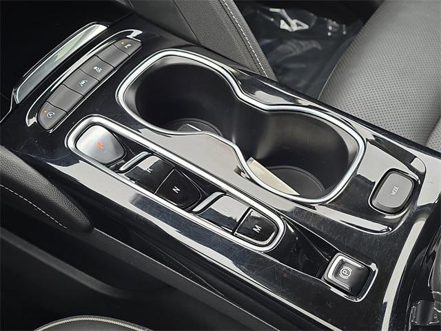 used 2023 Buick Envision car, priced at $22,163
