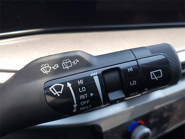 used 2024 Kia Sorento car, priced at $28,875