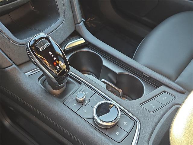 used 2022 Cadillac XT6 car, priced at $30,166