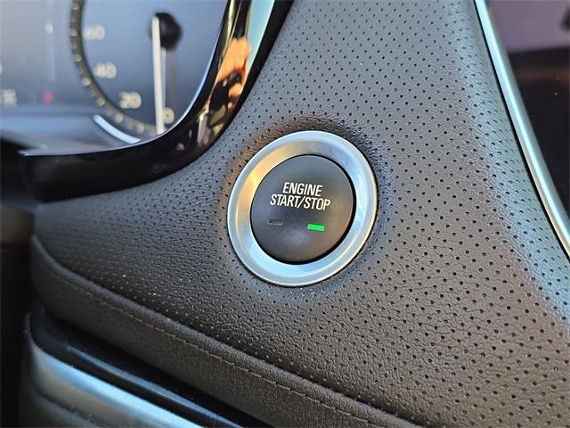 used 2022 Cadillac XT6 car, priced at $30,166