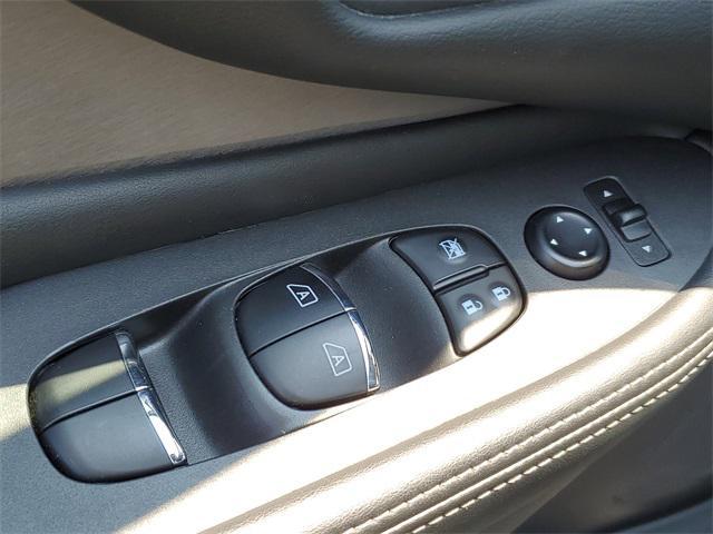 used 2023 Nissan Murano car, priced at $21,165