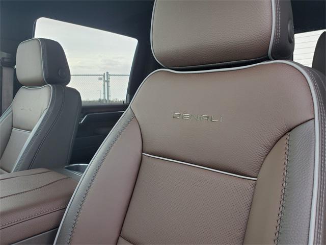 new 2025 GMC Sierra 2500 car, priced at $79,765