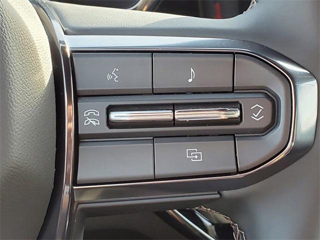 new 2025 GMC Canyon car, priced at $48,626