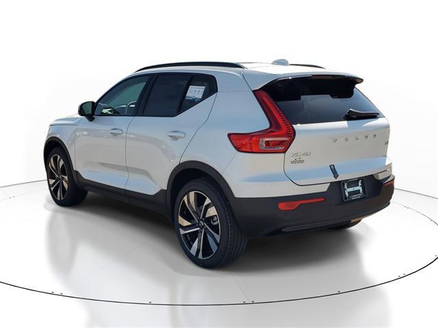 new 2024 Volvo XC40 car, priced at $50,250