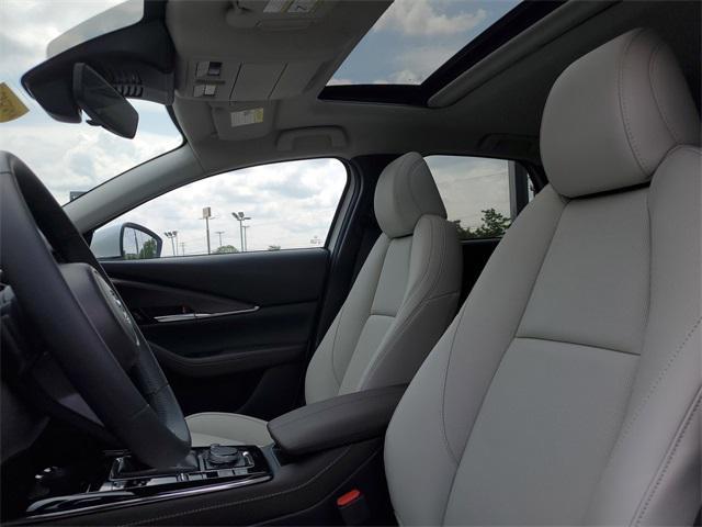 new 2025 Mazda CX-30 car