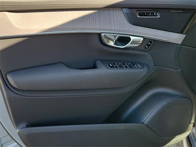 new 2026 Volvo XC90 car, priced at $75,155