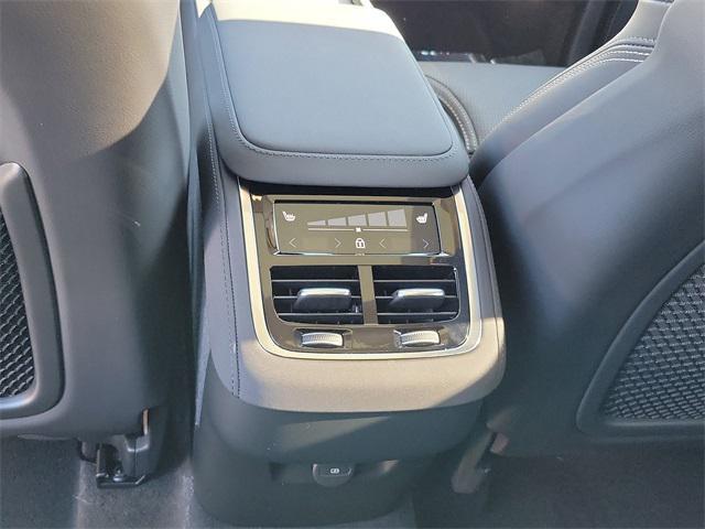 new 2026 Volvo XC90 car, priced at $75,155
