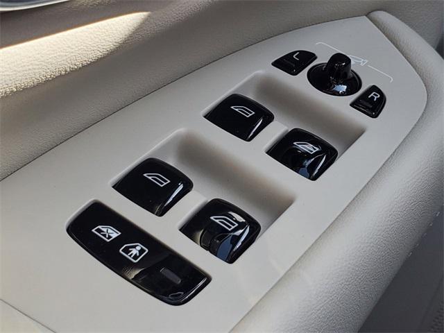 new 2025 Volvo XC90 car, priced at $78,545