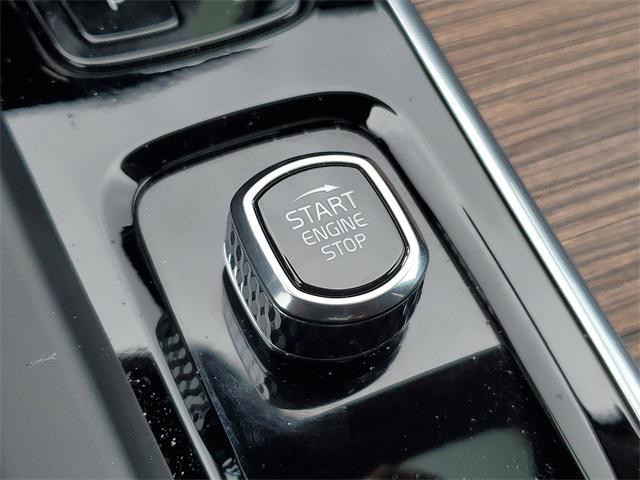 used 2023 Volvo XC60 car, priced at $41,504
