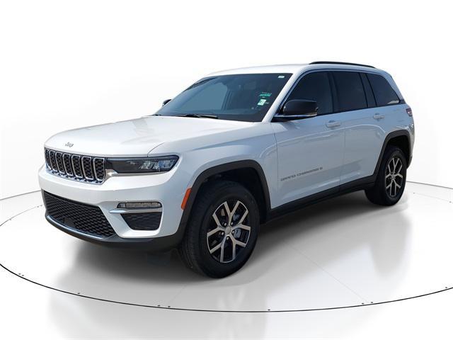 used 2024 Jeep Grand Cherokee car, priced at $32,158