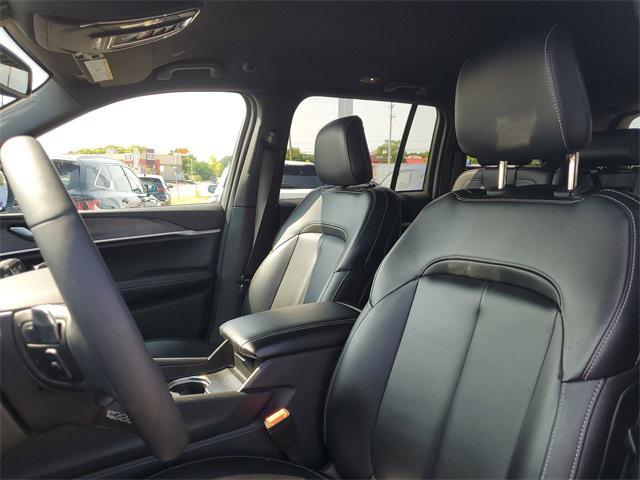 used 2024 Jeep Grand Cherokee car, priced at $32,158
