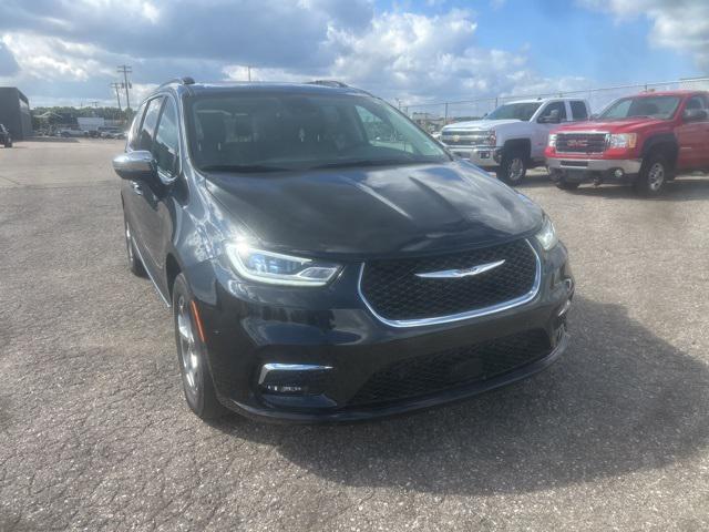 used 2023 Chrysler Pacifica car, priced at $39,903