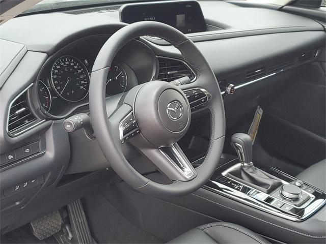 new 2025 Mazda CX-30 car