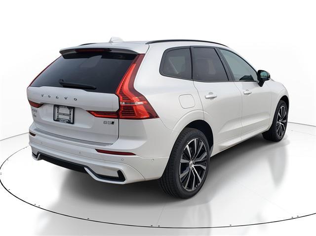 new 2025 Volvo XC60 car, priced at $55,335