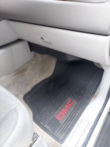 used 2007 GMC Yukon car, priced at $3,995