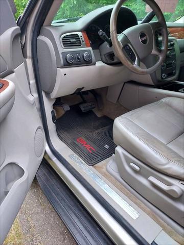 used 2007 GMC Yukon car, priced at $3,995