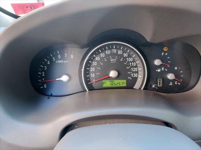 used 2007 Kia Sedona car, priced at $2,495